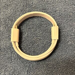 NEW original Apple USB-C to Lightening cable
